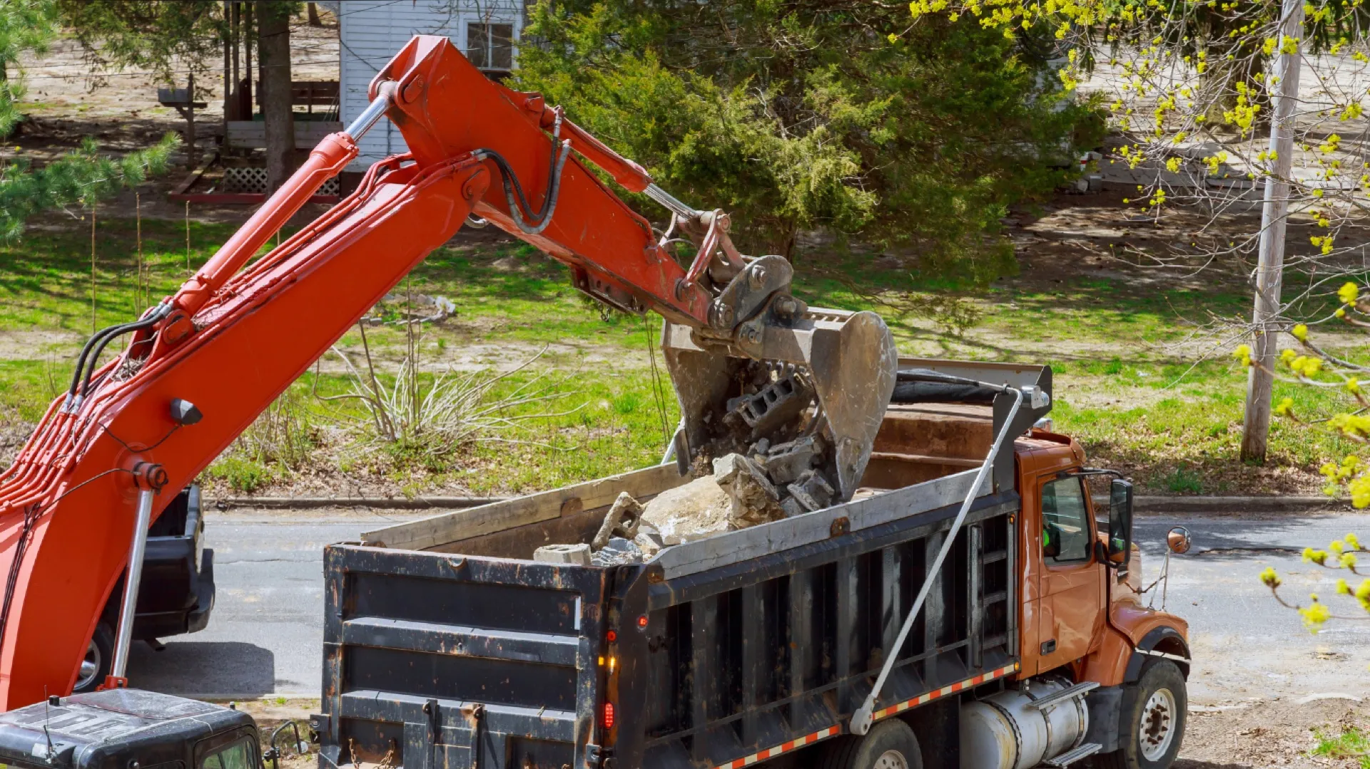 Free fill dirt delivered to a residential site