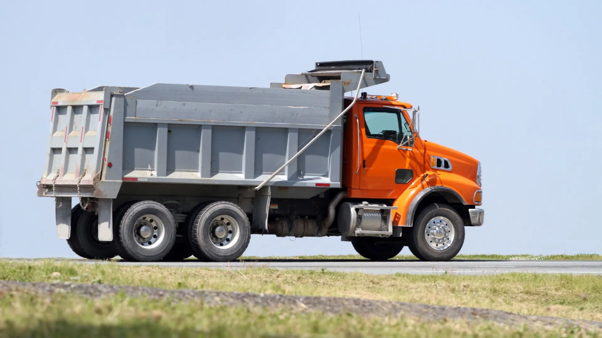 A&E Logistics dump truck